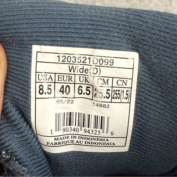 Brooks Gray Athletic Shoes - Picture 9 of 10